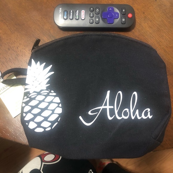 Aloha Makeup Bag - Picture 4 of 6